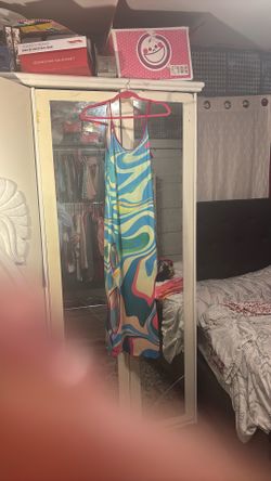 Sexy  Spaghetti Strap Abstract Design Dress With 5 Holes 