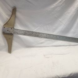 T Level And Measuring Tool