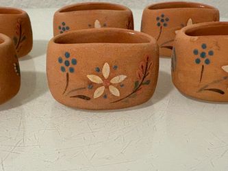 Eight Napkin Rings Handpainted Flowers Terracotta