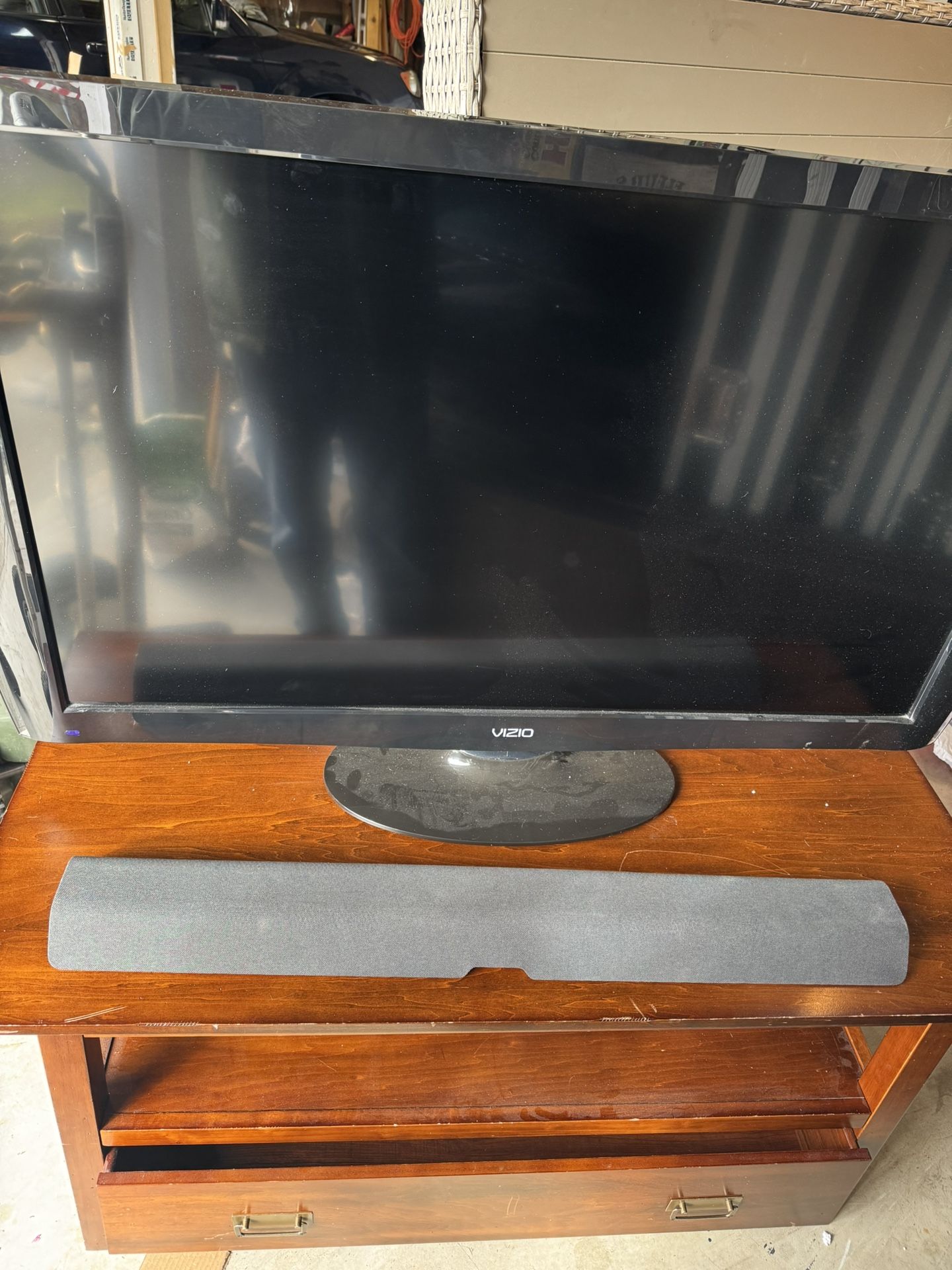 Vizio TV 47”, TV Stand And Soundbar