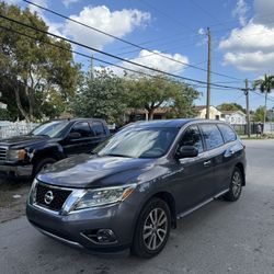 2014 Nissan Pathfinder