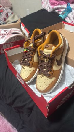 Size women’s 8 men’s 6.5 Nike dunks