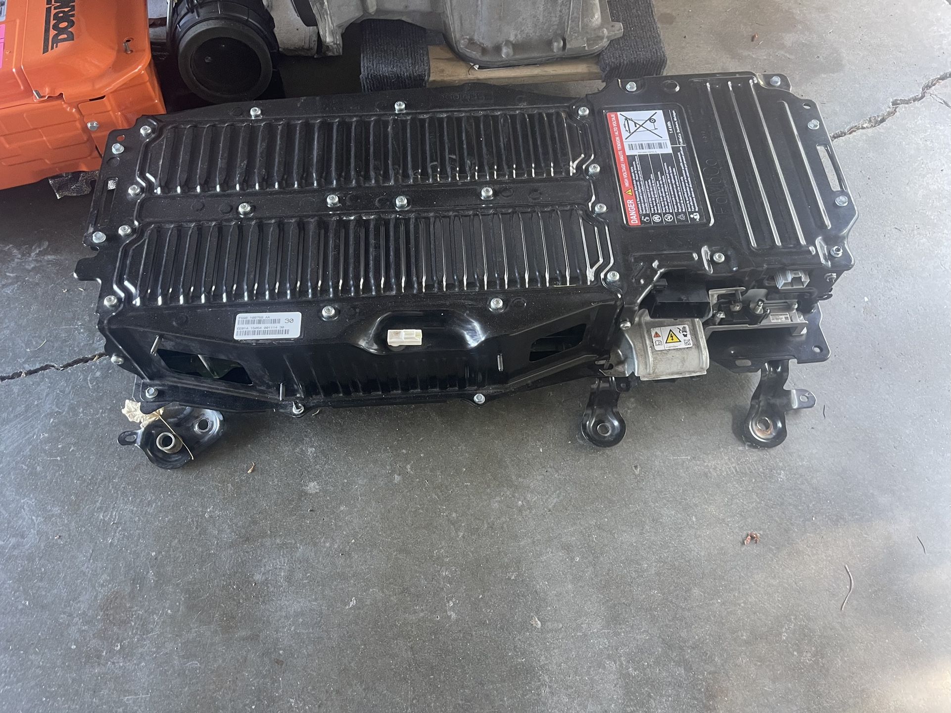 hybrid battery for parts 