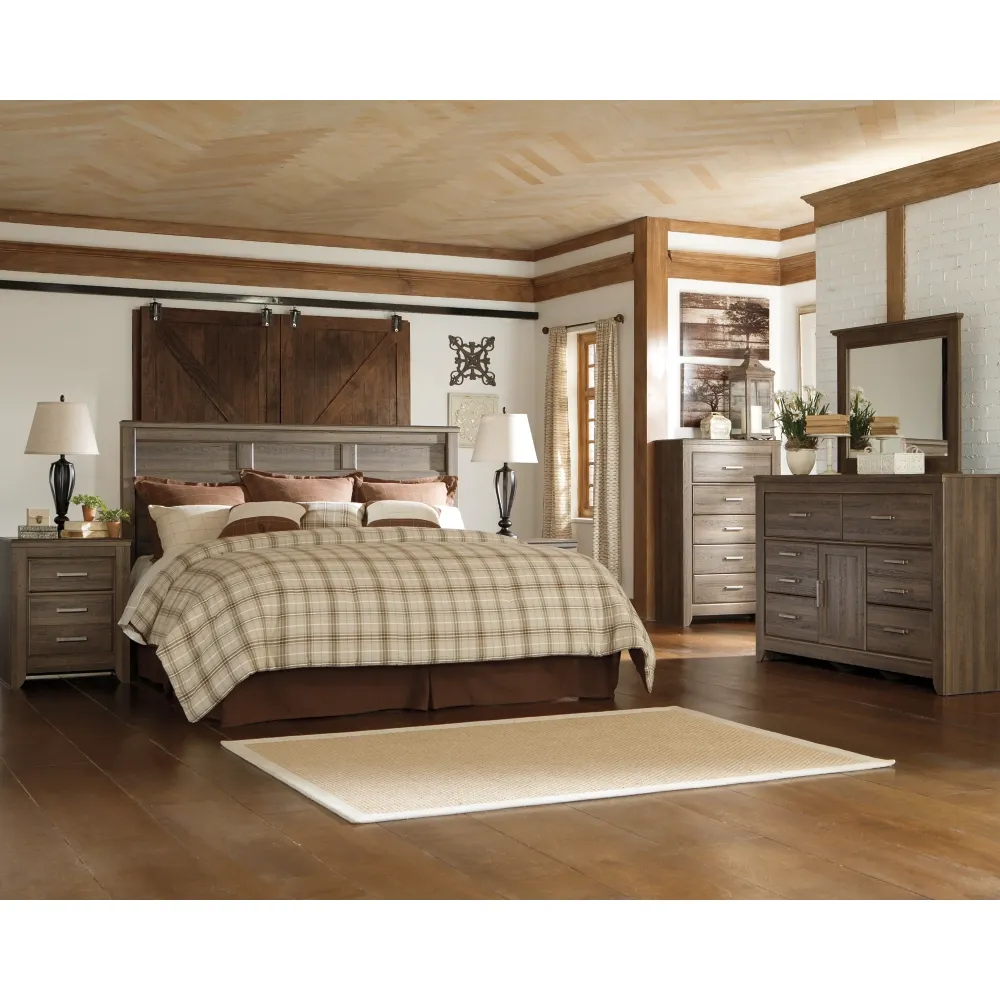 Juararo King Panel Bed with Mirrored Dresser Fresh Out of the Box