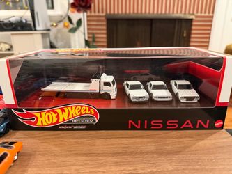 Hot Wheels Premium Diorama Set Nissan Skyline Brand New