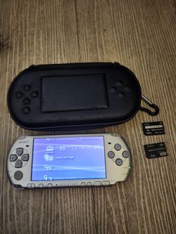 PSP-3000 w/ accessories