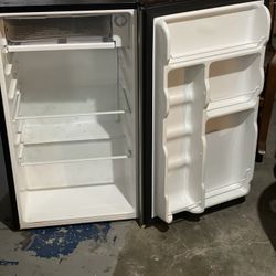 Mini Refrigerator 