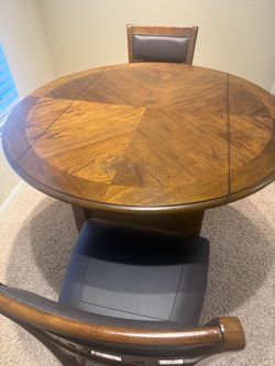 Excellent condition, table and chairs