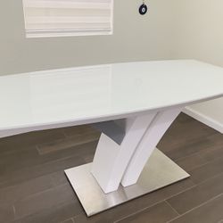 White Dining Table For 4 People 