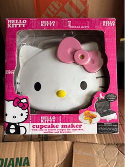 Hello Kitty Cupmaker