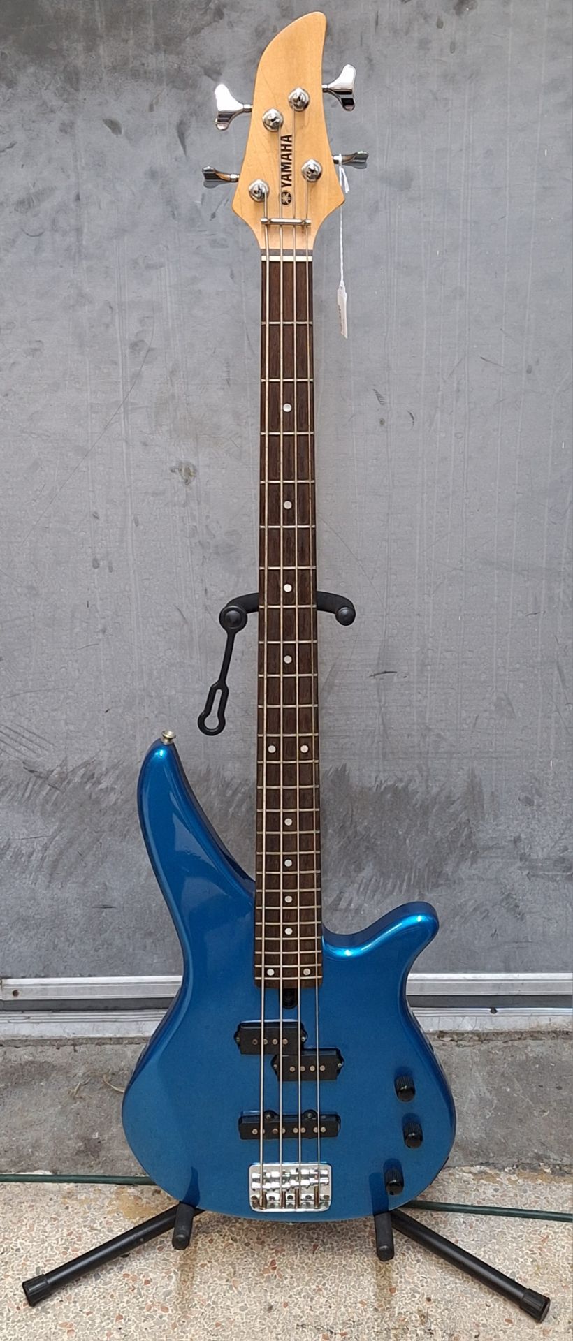 YAMAHA RBX170 BASS GUITAR for Sale in Fort Pierce, FL - OfferUp