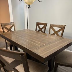 Dinning Table 