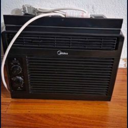 Midea Air Conditioner 5000btu