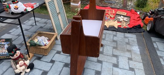 Solid Black Walnut Cradle