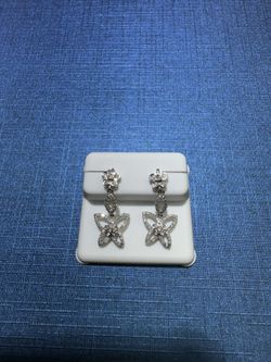 14k Butterfly Diamond Earring White Gold