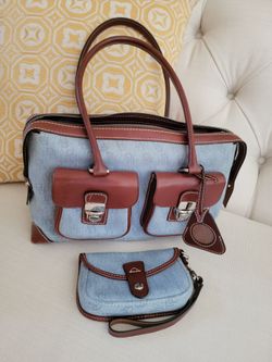 Dooney & Bourke