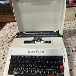 Vintage White Walter Drake Typewriter 