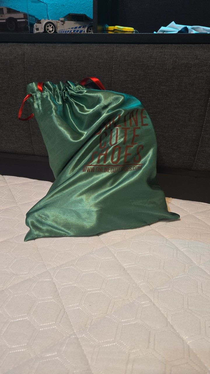 Women's Red Platform Heels. 