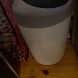Tommee tippee Diaper Pail