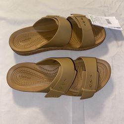 Women’s Crocs Brooklyn Cork Buckle Low Size 7W