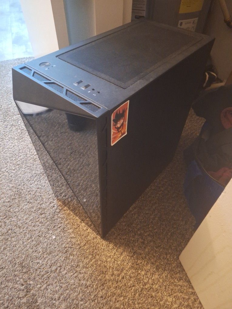 Gaming Pc, used for 1 year.