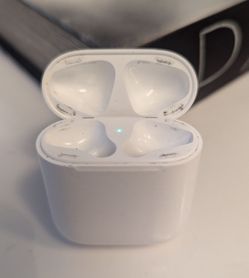 Apple Airpod Charging Case ONLY!