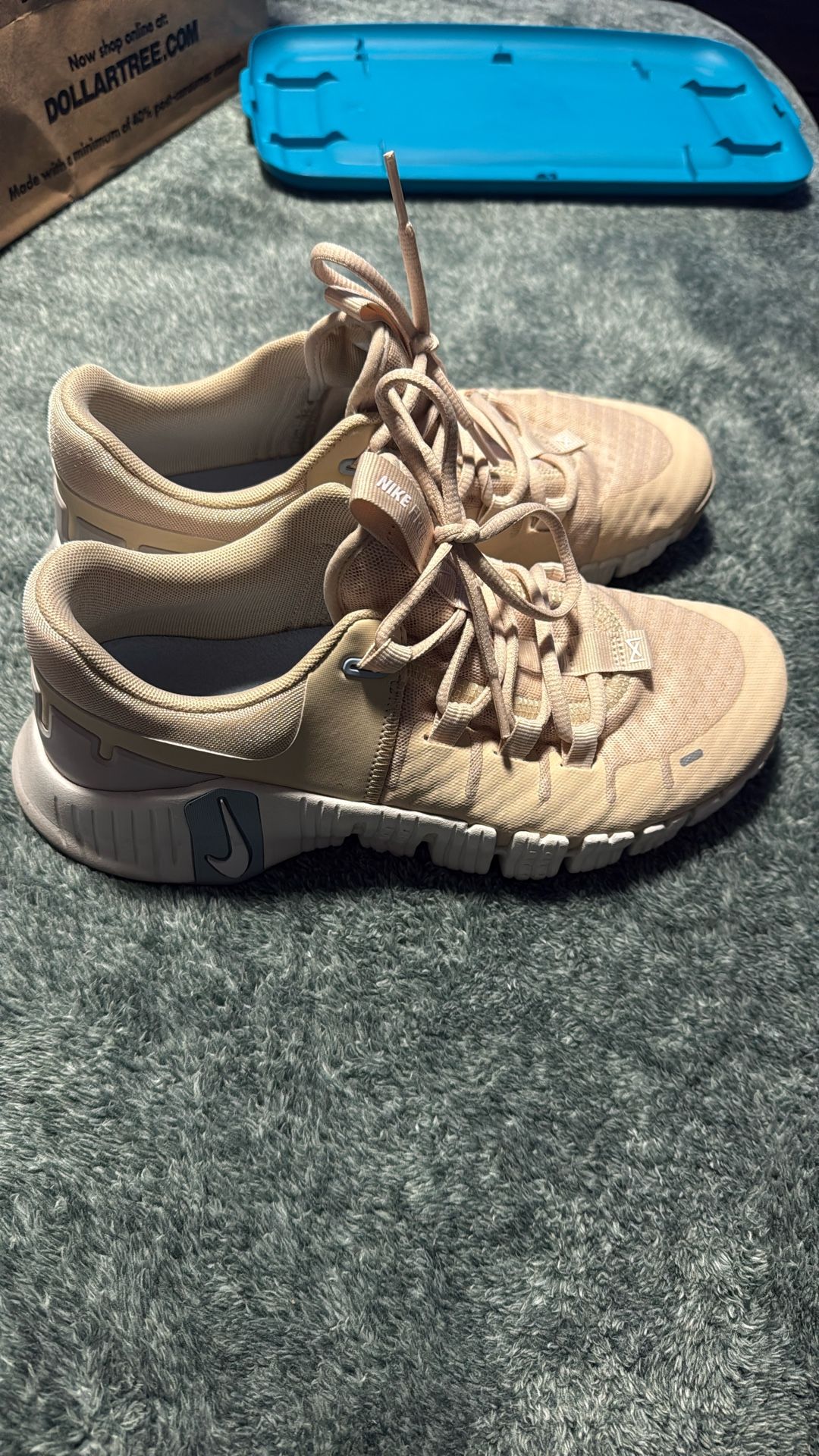 Women’s 9 Nike Metcon