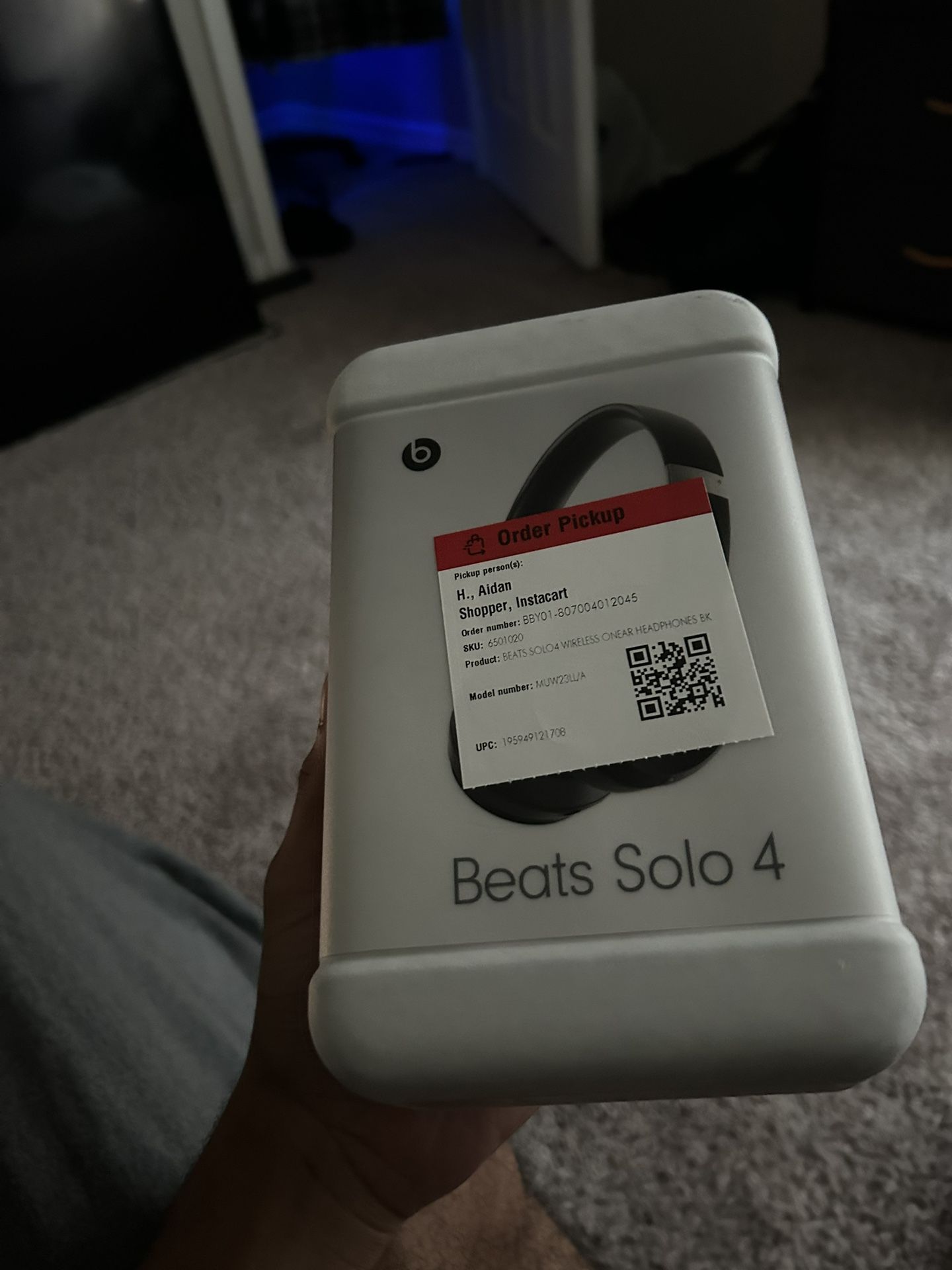 Beats Solo 4
