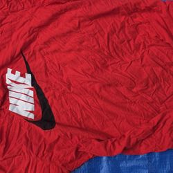 Nike Tshirt Red Size Xl