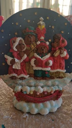 Holiday Caroling Bears plate