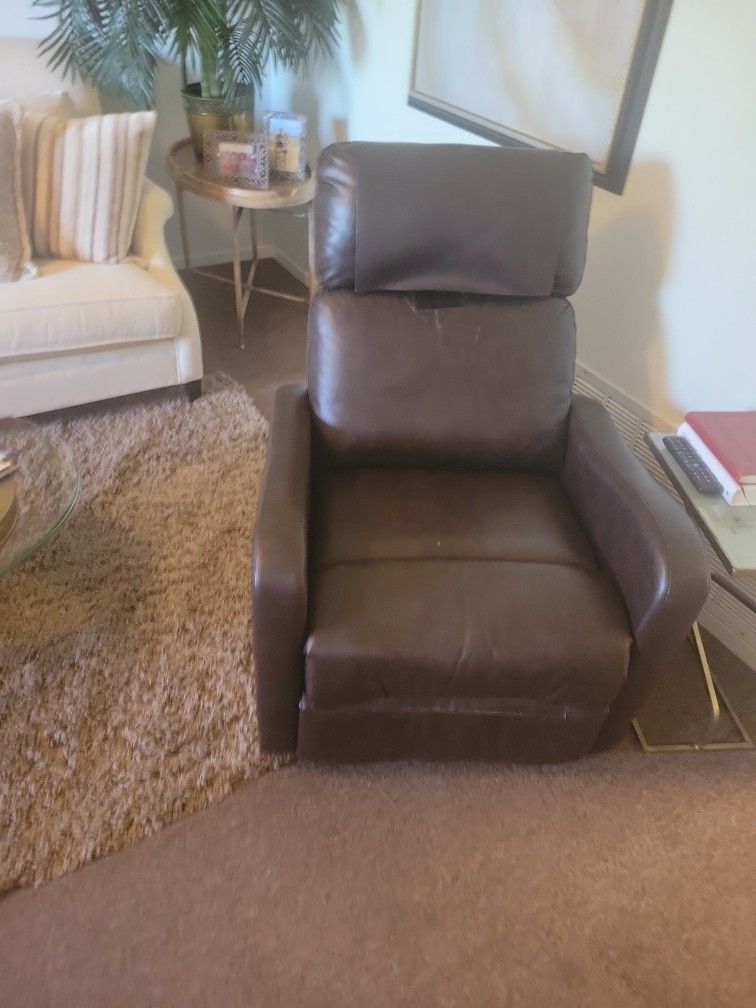 Free Recliner