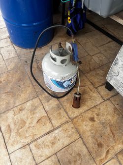 Propane Tank with Torch Burner Attachment