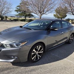 2018 Nissan Maxima SV 