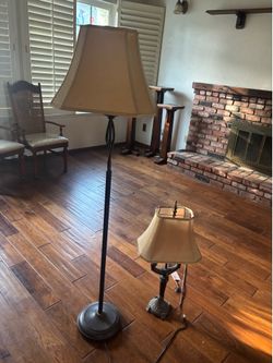 Floor/ table lamps