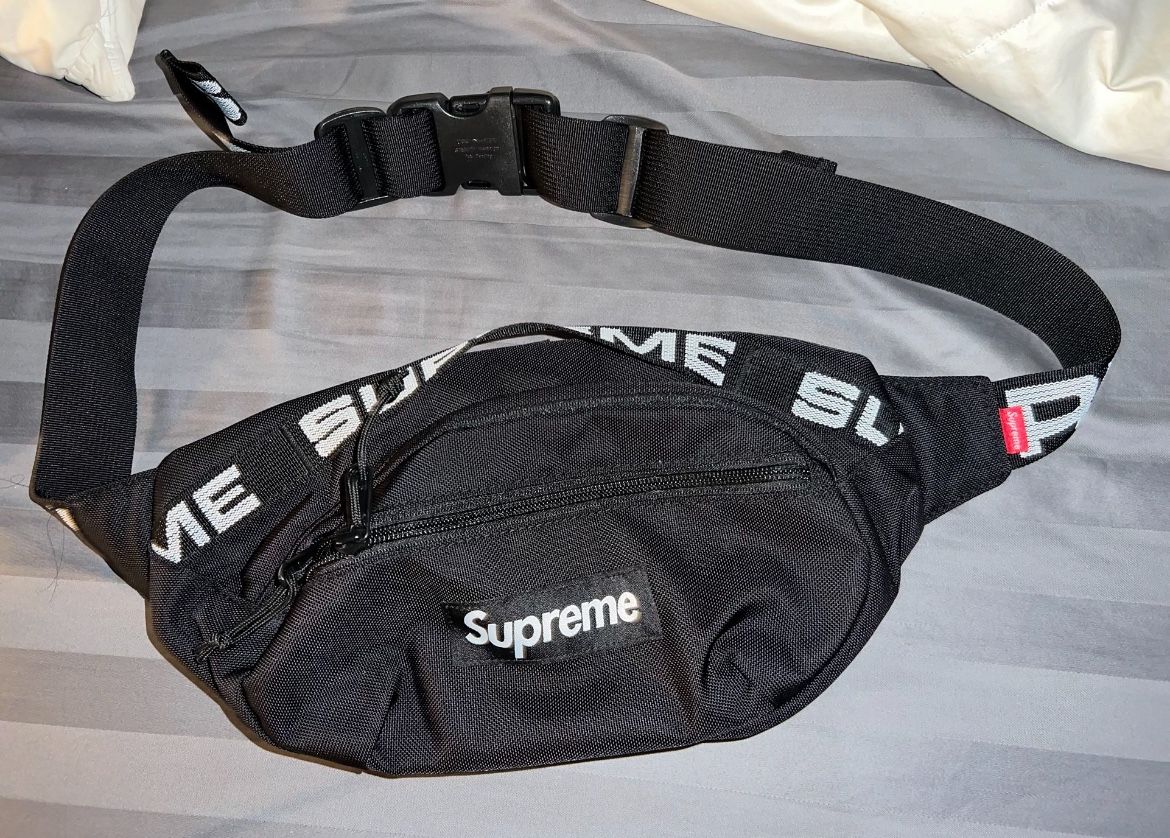 Supreme Fanny Pack Waist Bag