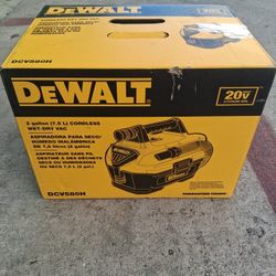 DEWALT VACUUM 