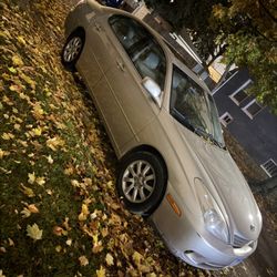 2004 Lexus ES 330