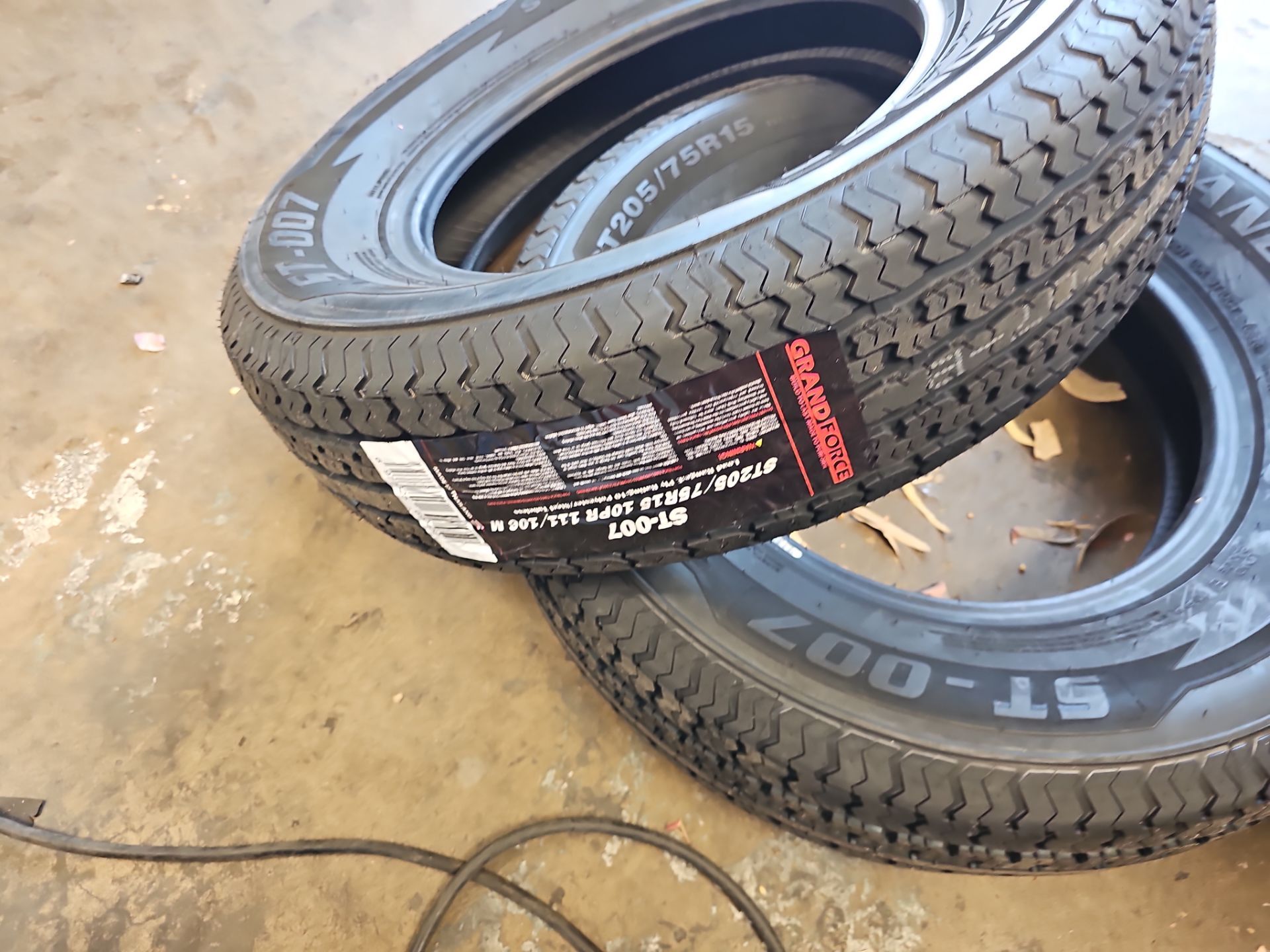 New set of tires 205 75 15 st 10ply