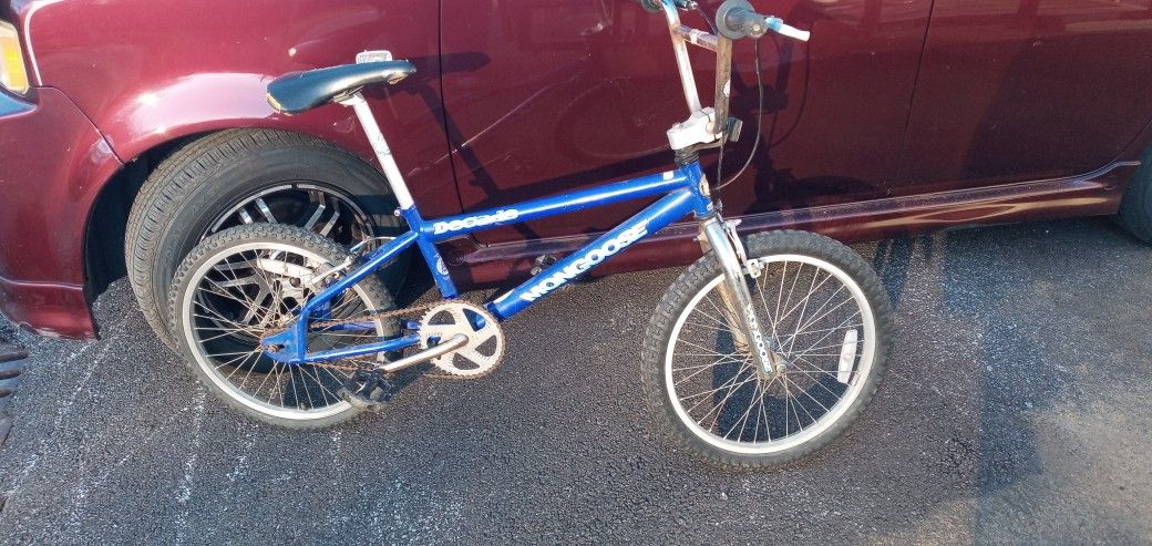 1997 Mongoose Decade