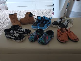 Boy Shoes Size 6 - 7