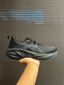 ASICS NovaBlast 5 ( Men’s)