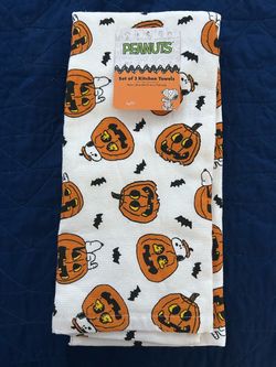 Snoopy "Halloween" 2-Pack Kitchen Towels