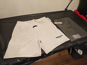 Essentials Fear of God