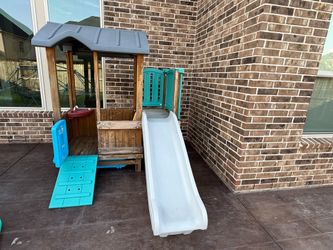 Kids Playhouse