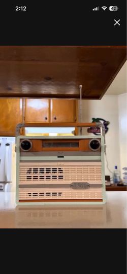 LEGO Retro Radio (Built)
