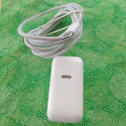 GENUINE APPLE 29W USB-C POWER SUPPLY FOR MACBOOK 14.5V - 2.0A