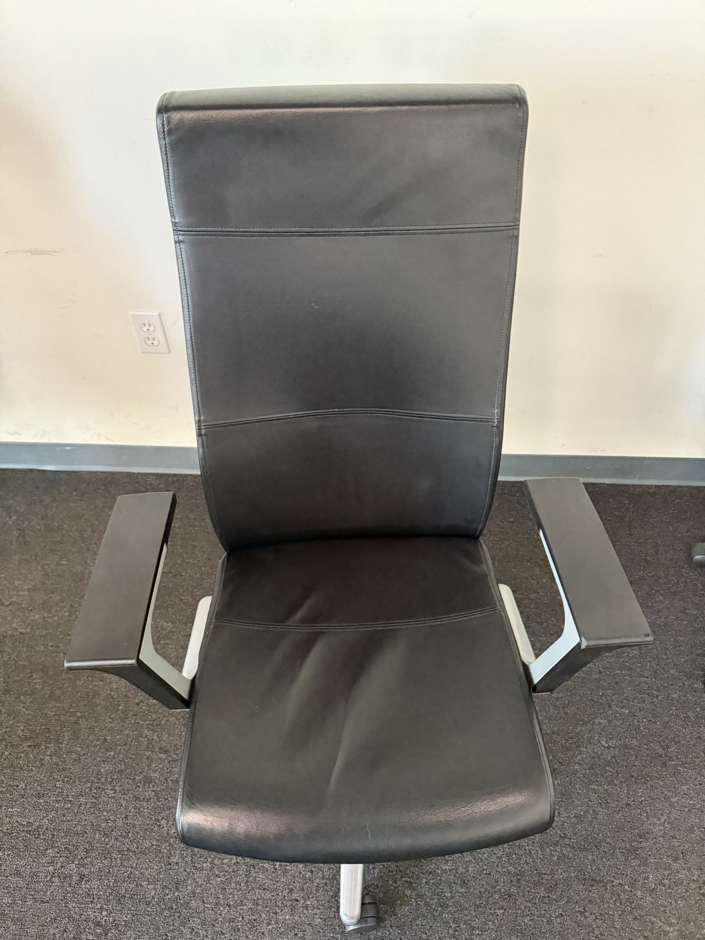 Black Office Chair 