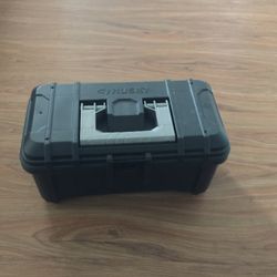 HUSKY TOOL BOX 