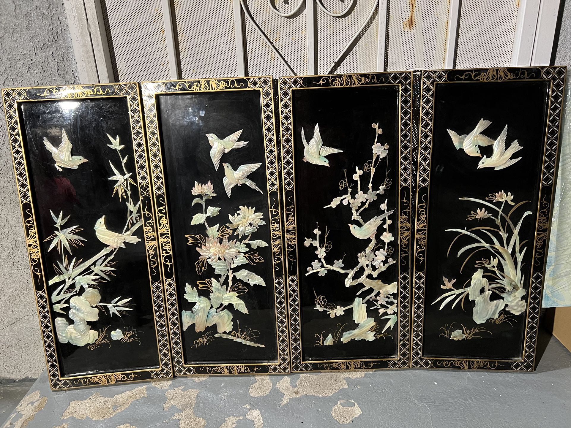 Art Wooden Frame With Sea Shelves