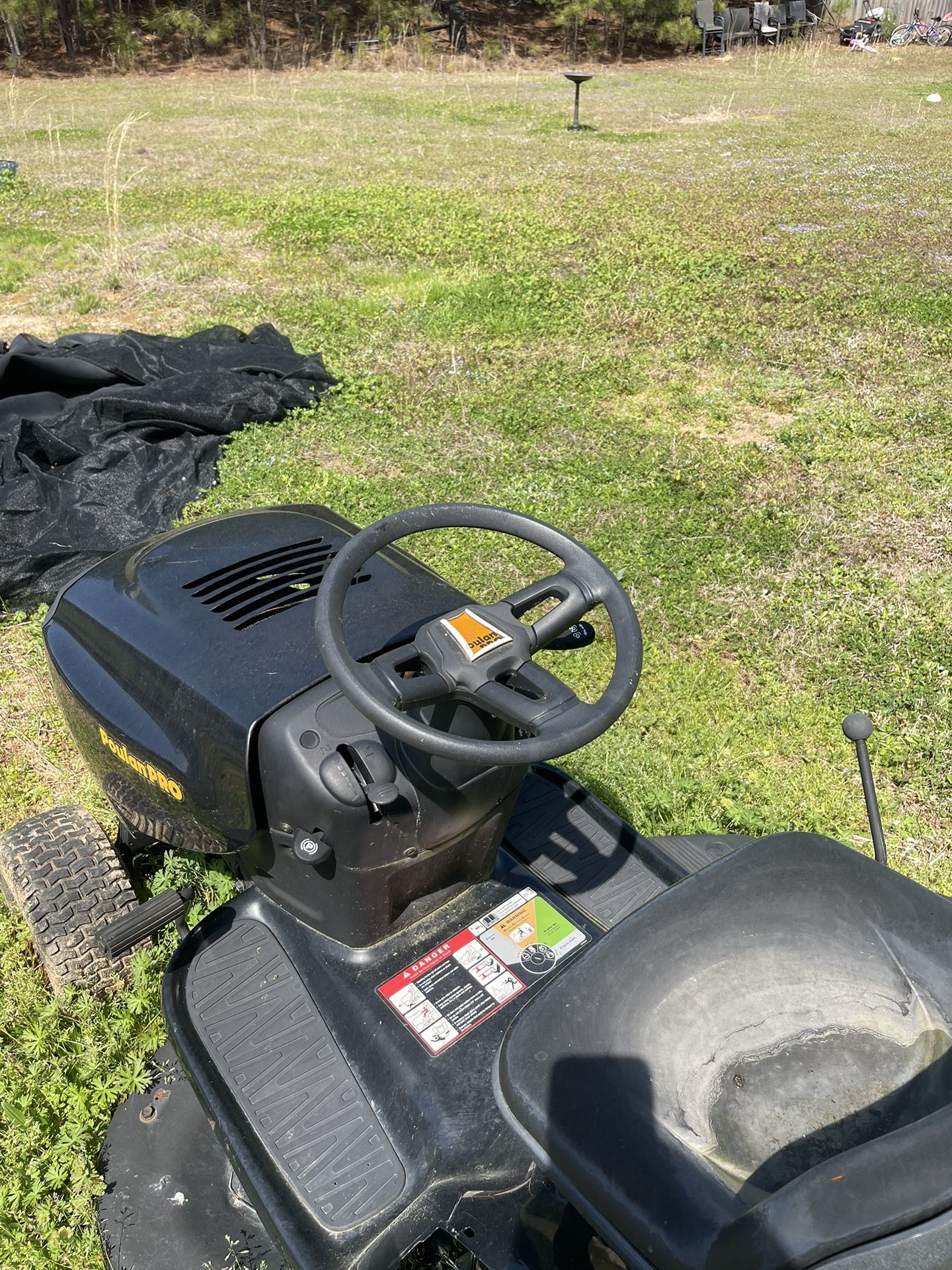 Poulan Pro Ride On Lawn Mower